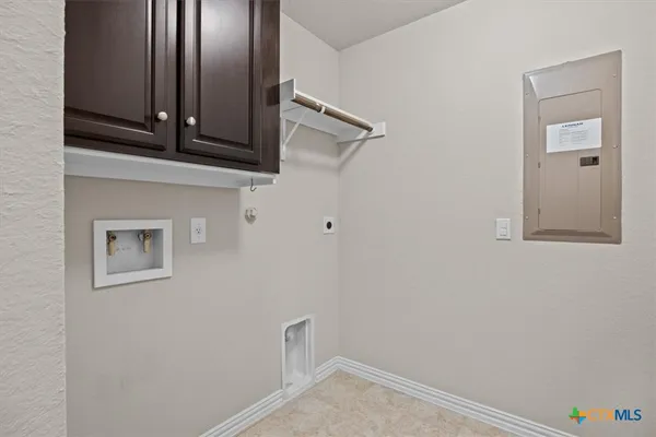 $2,000 | 5642 Meadow Sky, New Braunfels, TX 78132