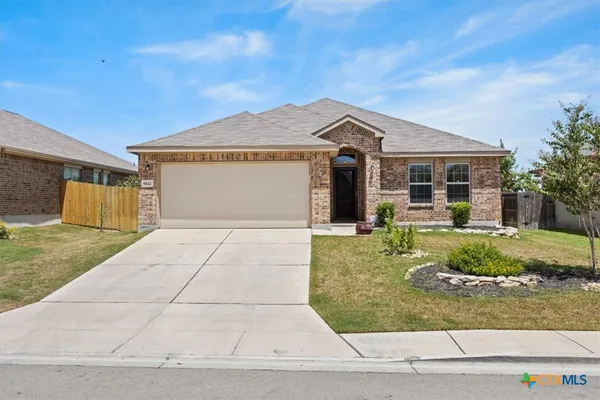 $2,000 | 5642 Meadow Sky, New Braunfels, TX 78132