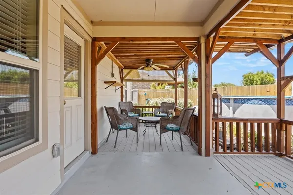 $2,000 | 5642 Meadow Sky, New Braunfels, TX 78132