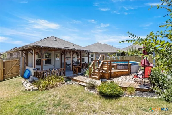 $2,000 | 5642 Meadow Sky, New Braunfels, TX 78132