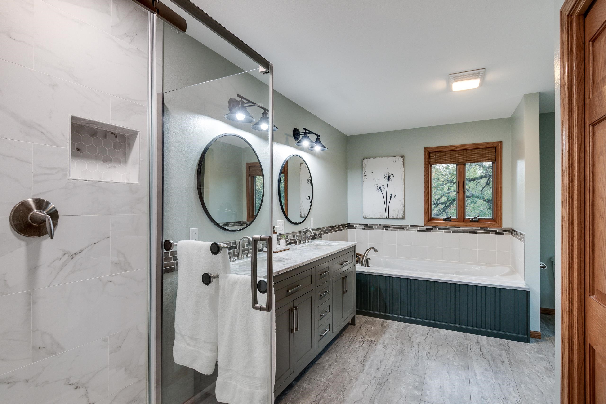 1021 Prairie Queen Road Cambridge, WI 53523 - Photo 29 of 90