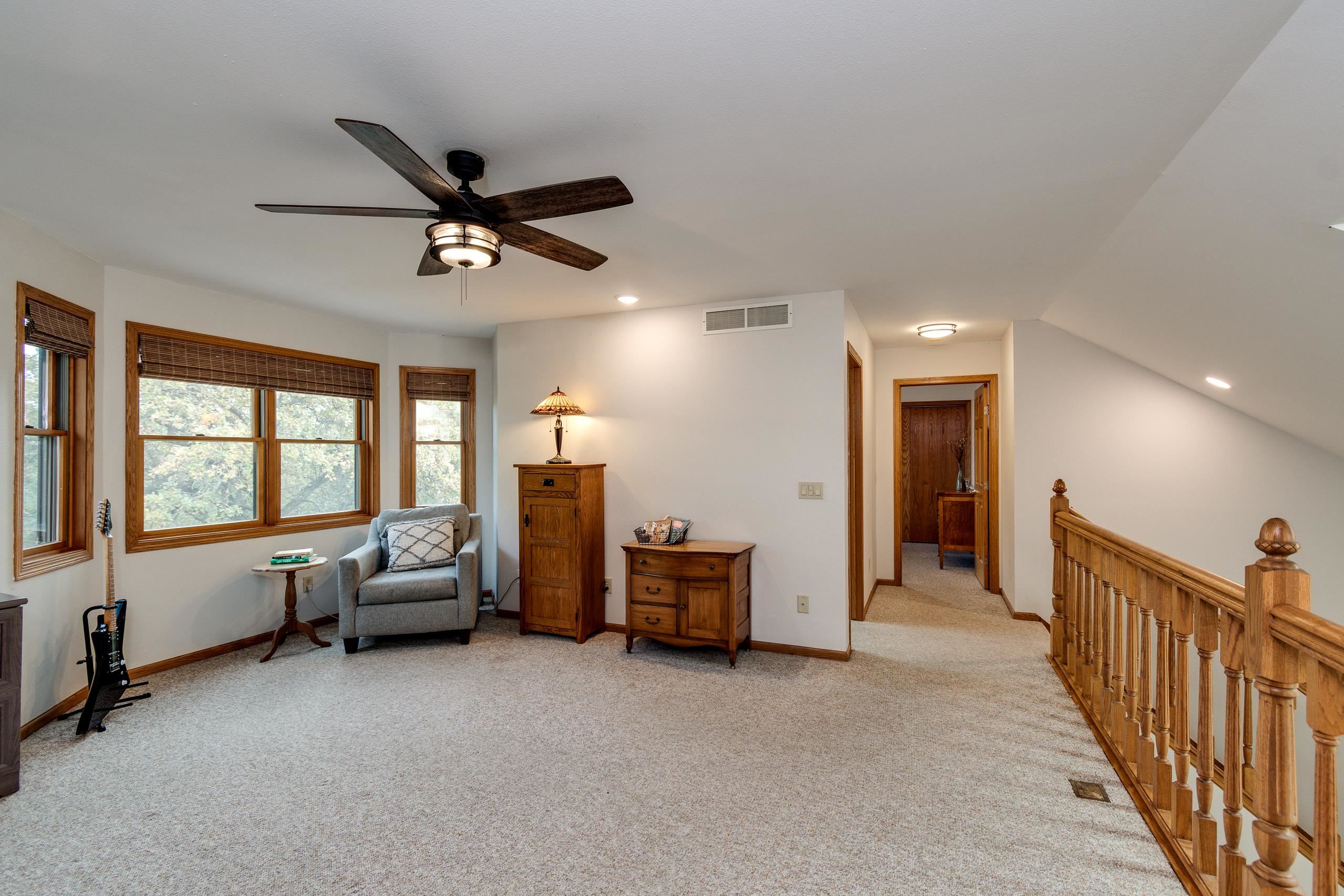 1021 Prairie Queen Road Cambridge, WI 53523 - Photo 34 of 90