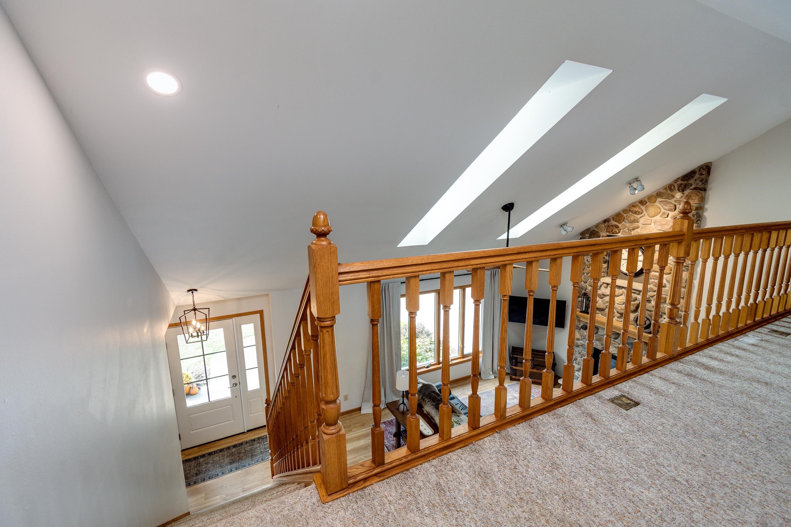 1021 Prairie Queen Road Cambridge, WI 53523 - Photo 35 of 90