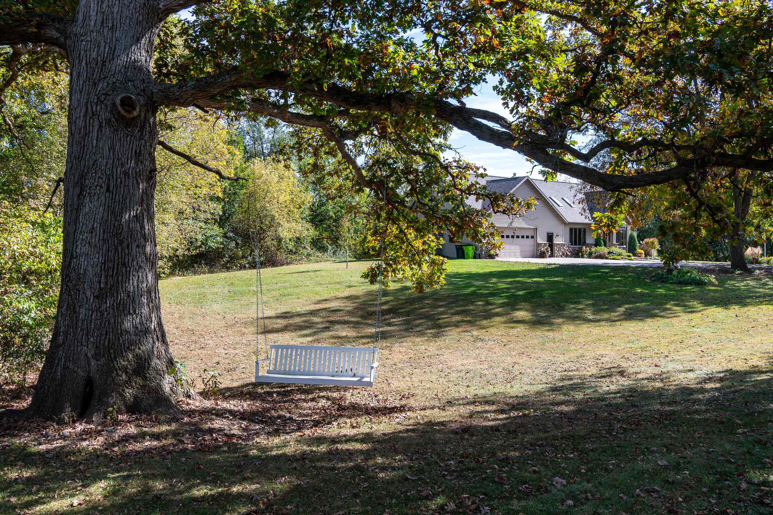 1021 Prairie Queen Road Cambridge, WI 53523 - Photo 57 of 90