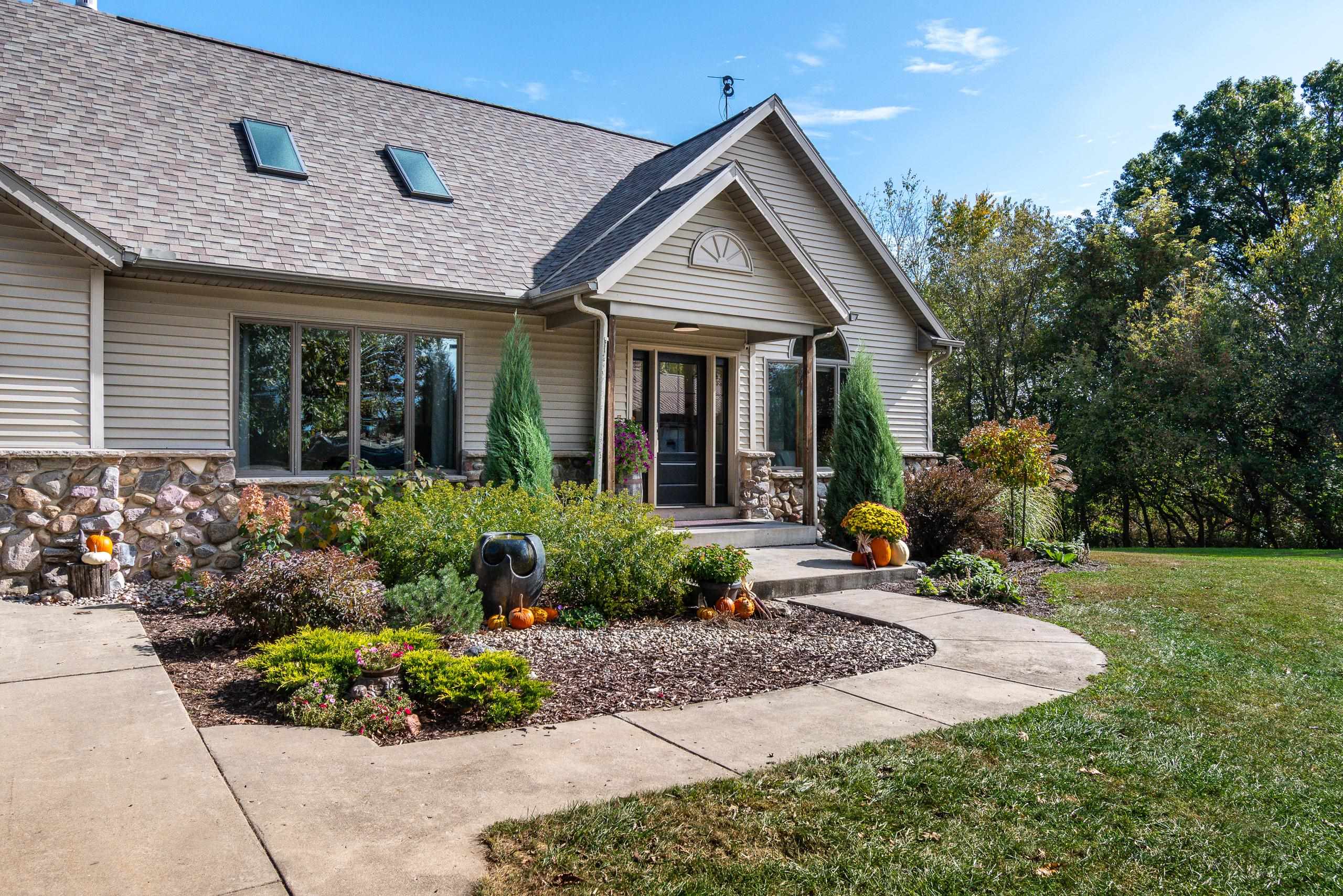 1021 Prairie Queen Road Cambridge, WI 53523 - Photo 83 of 90