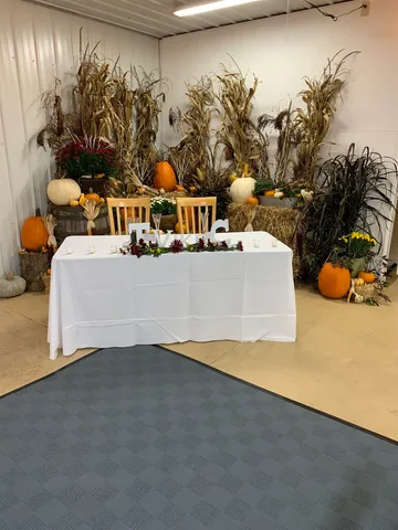 $879,900 | 1021 Prairie Queen Road, Cambridge, WI 53523