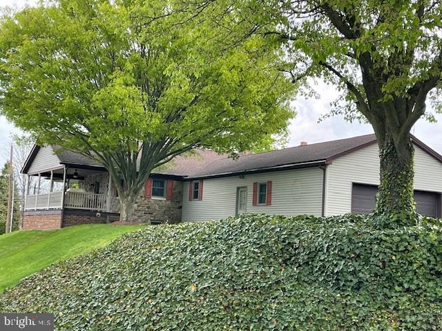 41 Blooming Grove Road Hanover, PA 17331 - Photo 1 of 39 3 Br, 1-1/2 bath Rancher w/2 car oversized garage