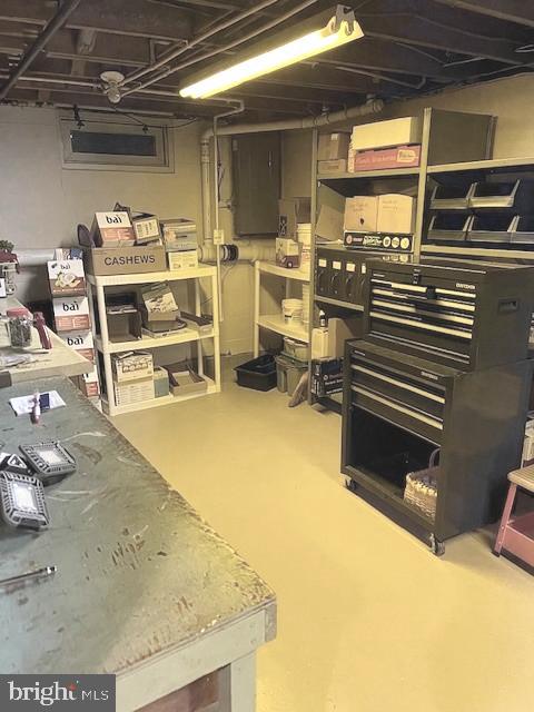 41 Blooming Grove Road Hanover, PA 17331 - Photo 30 of 39 Great work space