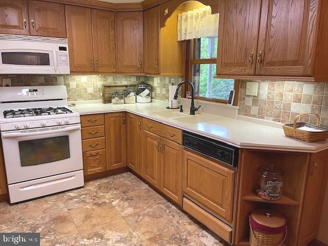41 Blooming Grove Road Hanover, PA 17331 - Photo 9 of 39 Updated Kitchen