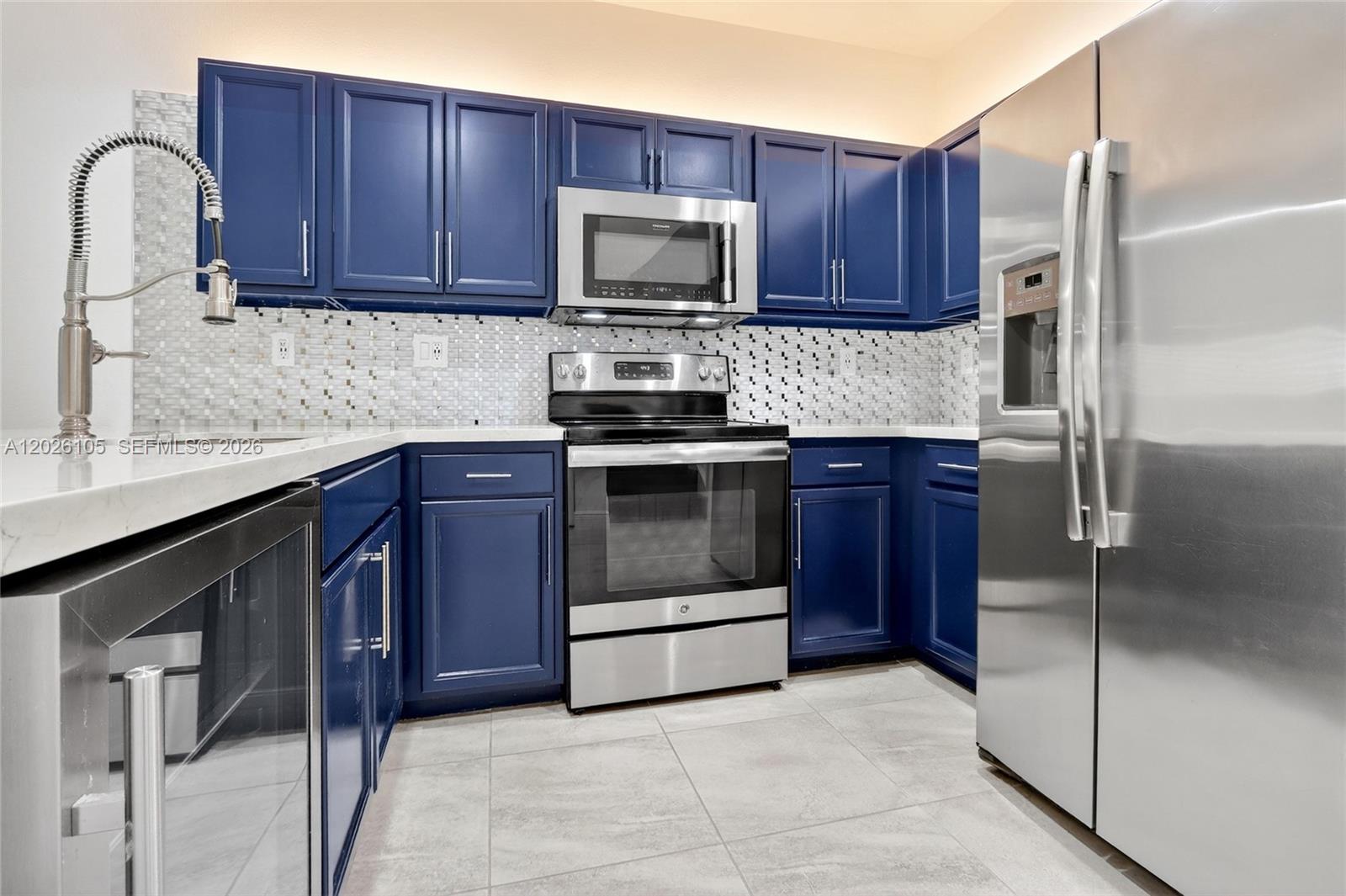 11464 Southwest 252nd Terrace Homestead, FL 33032 - Photo 13 of 44