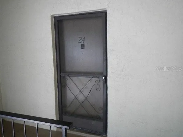 $1,450 | 3298 South Semoran Boulevard, Unit 24, Orlando, FL 32822