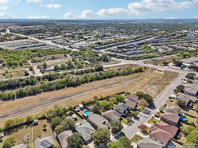 $250,000 | 6722 Millrock Pass, Live Oak, TX 78233