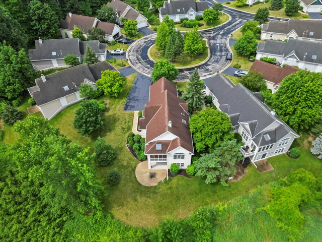 $499,900 | N59-w17728 Meadow Court, Menomonee Falls, WI 53051