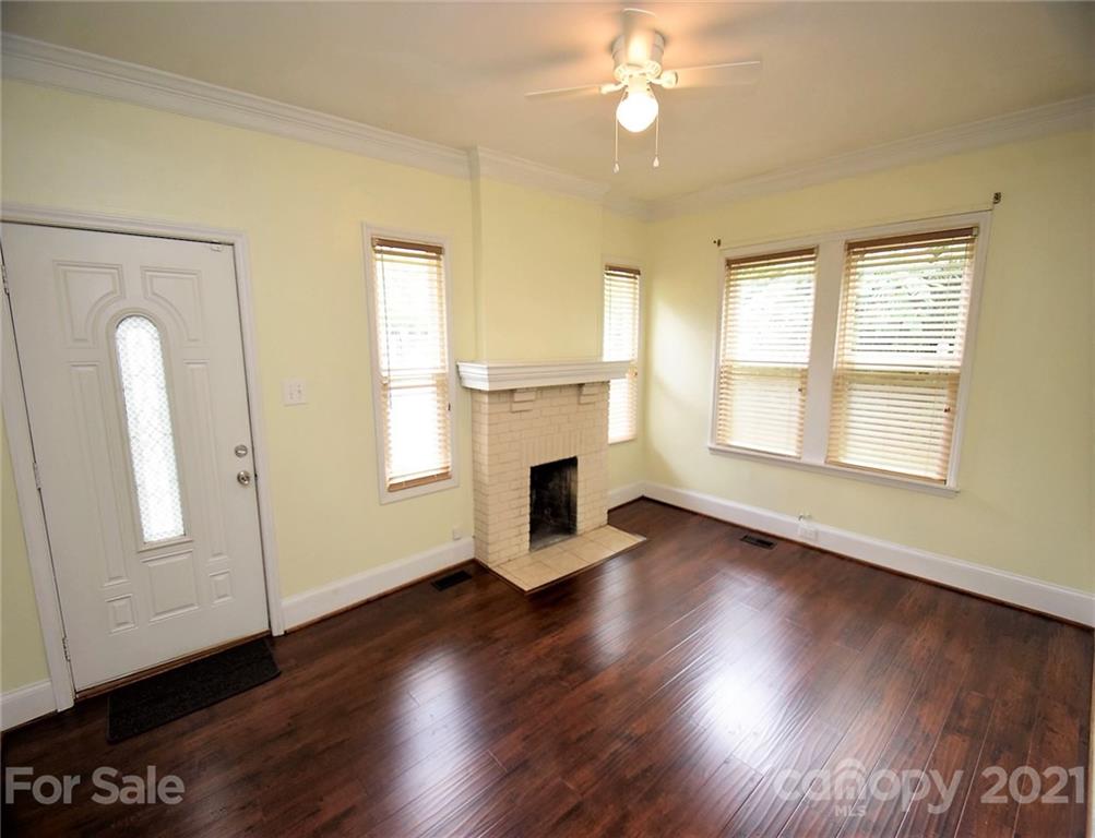 3916 Sofley Road Charlotte, NC 28206 - Photo 4 of 20 Gallery Image 4