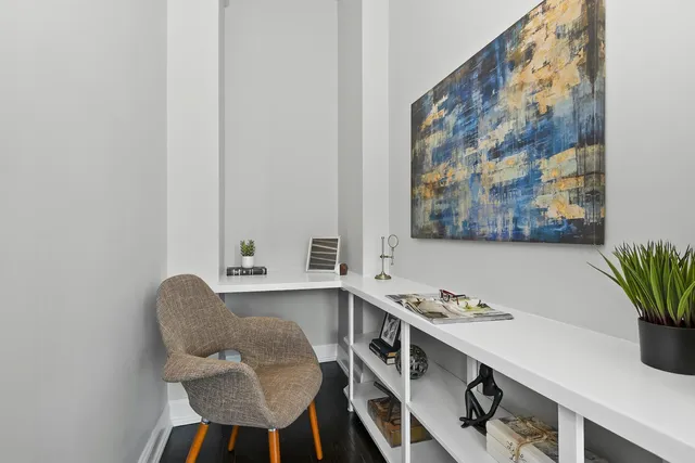 $660,000 | 161 West Harrison Street, Unit 11061108, Chicago, IL 60605