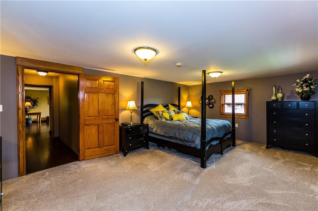 154 Chevy Lane Rochester, PA 15074 - Photo 8 of 25 Oversized Master suite