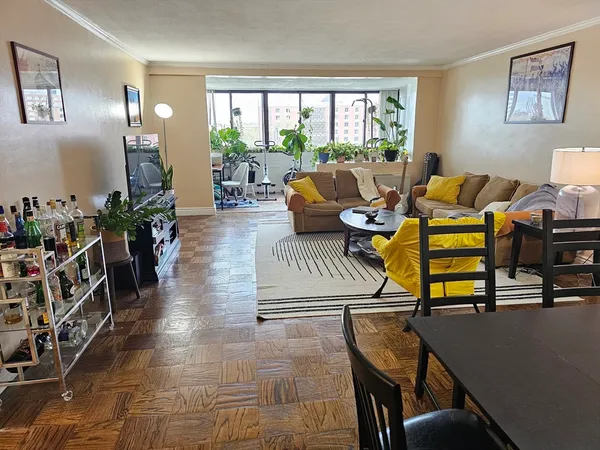 $3,150 | 8 Whittier Place, Unit 5A, Boston, MA 02114