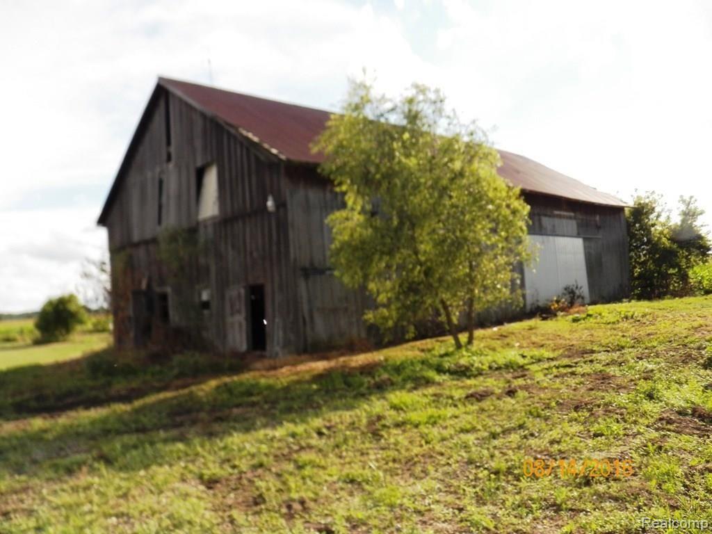 7570 Crowe Road Imlay City, MI 48444 - Photo 17 of 21 Crowe rd 33.JPG