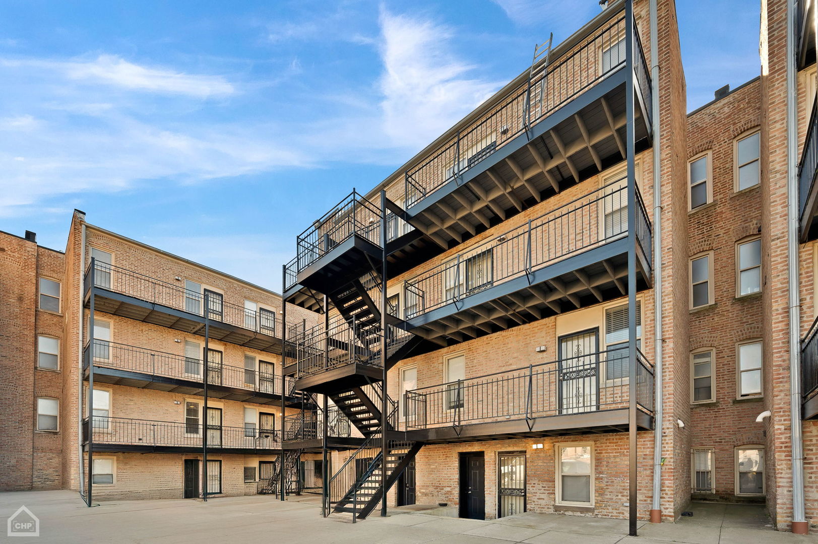 4358 South Prairie Avenue Chicago, IL 60653 - Photo 16 of 90