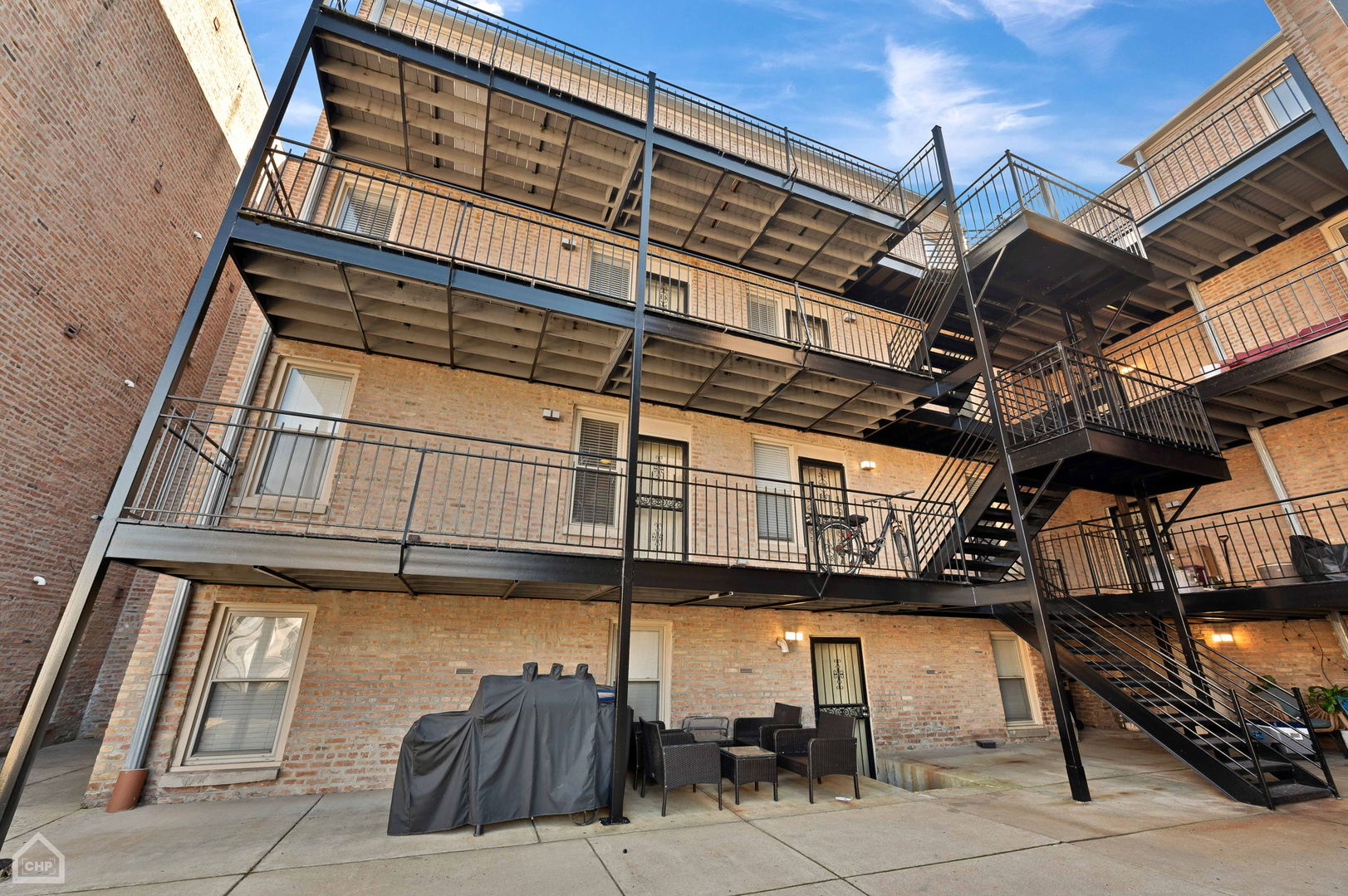 4358 South Prairie Avenue Chicago, IL 60653 - Photo 18 of 90