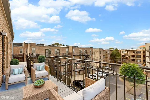 $8,360,000 | 4358 South Prairie Avenue, Chicago, IL 60653