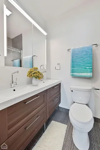 $8,360,000 | 4358 South Prairie Avenue, Chicago, IL 60653