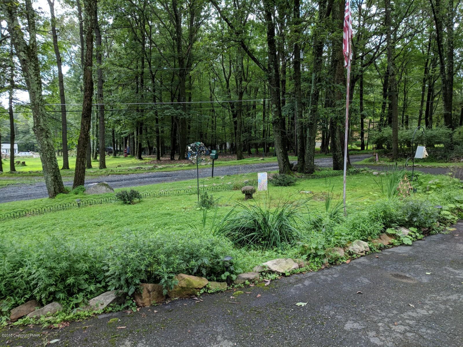 1109 Bracts Road Effort, PA 18330 - Photo 25 of 31 a green field with lots of trees