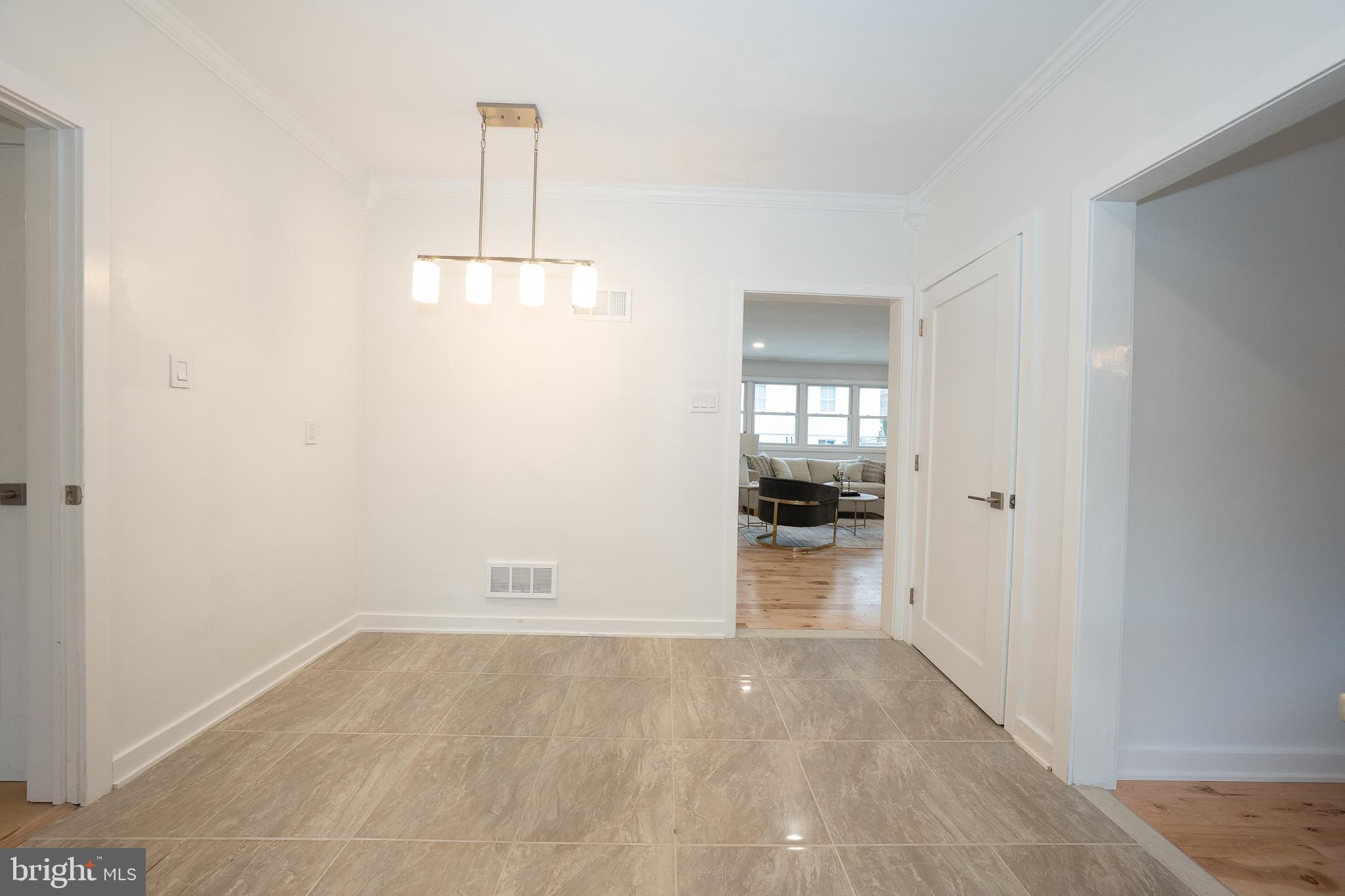 115 David Road Bala Cynwyd, PA 19004 - Photo 26 of 56 Full Eating area in Kitchen