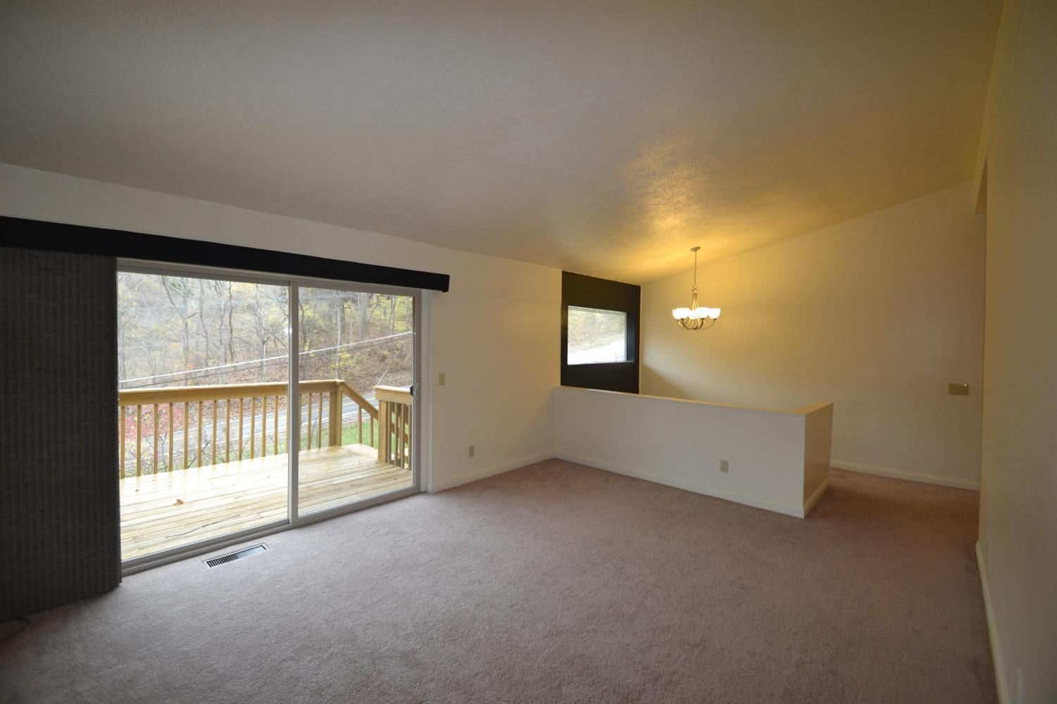 152 Asbury Road Cincinnati, OH 45255 - Photo 8 of 25