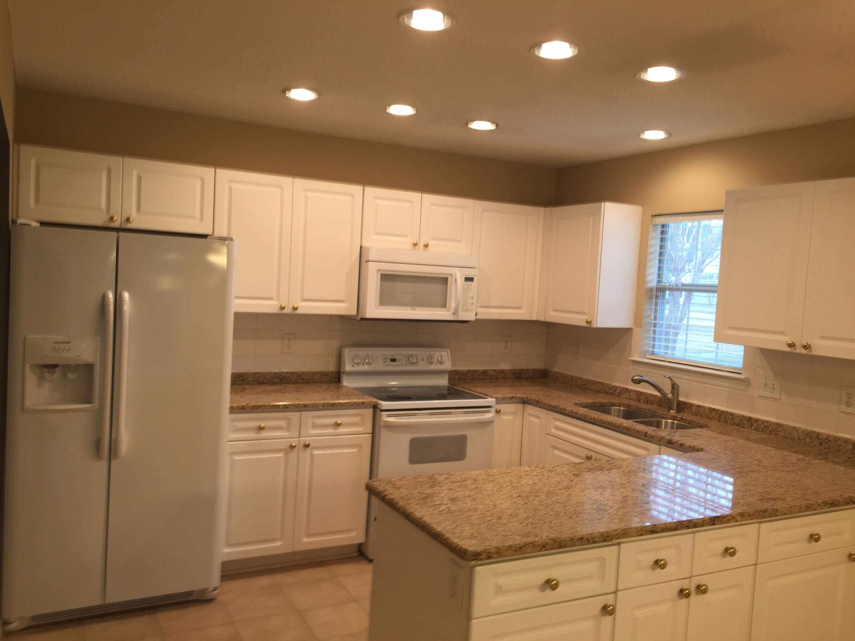 9236 Ayscough Road Summerville, SC 29485 - Photo 19 of 22 walid iphone jan 2016 096