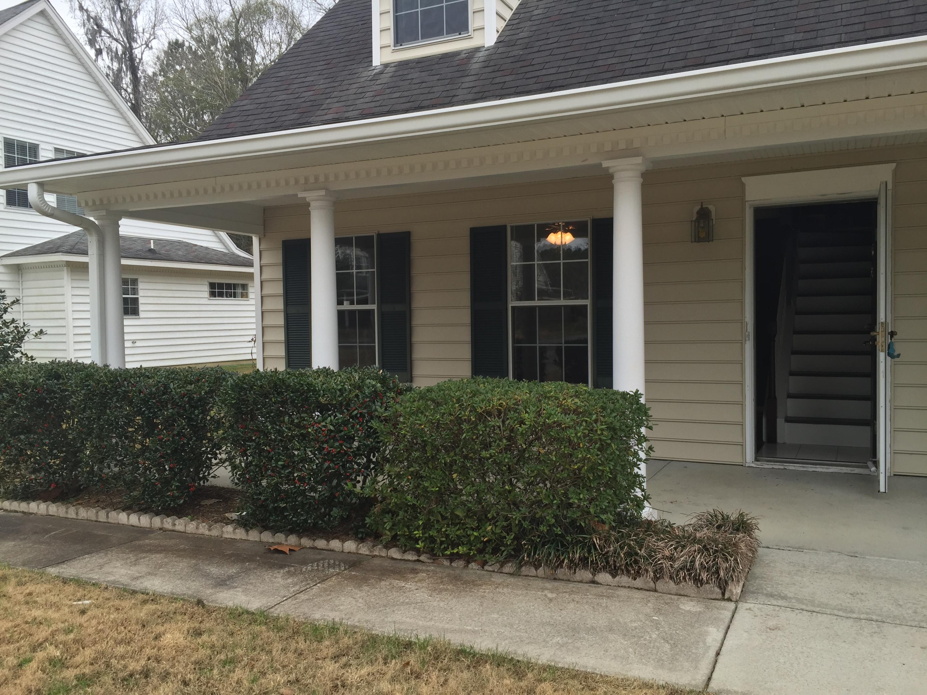 9236 Ayscough Road Summerville, SC 29485 - Photo 4 of 22 walid iphone jan 2016 118
