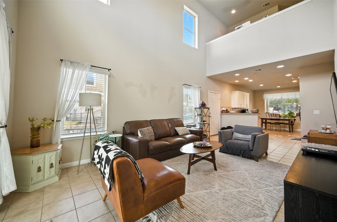 516 East Slaughter Lane, Unit 3204 Austin, TX 78744 - Photo 3 of 29