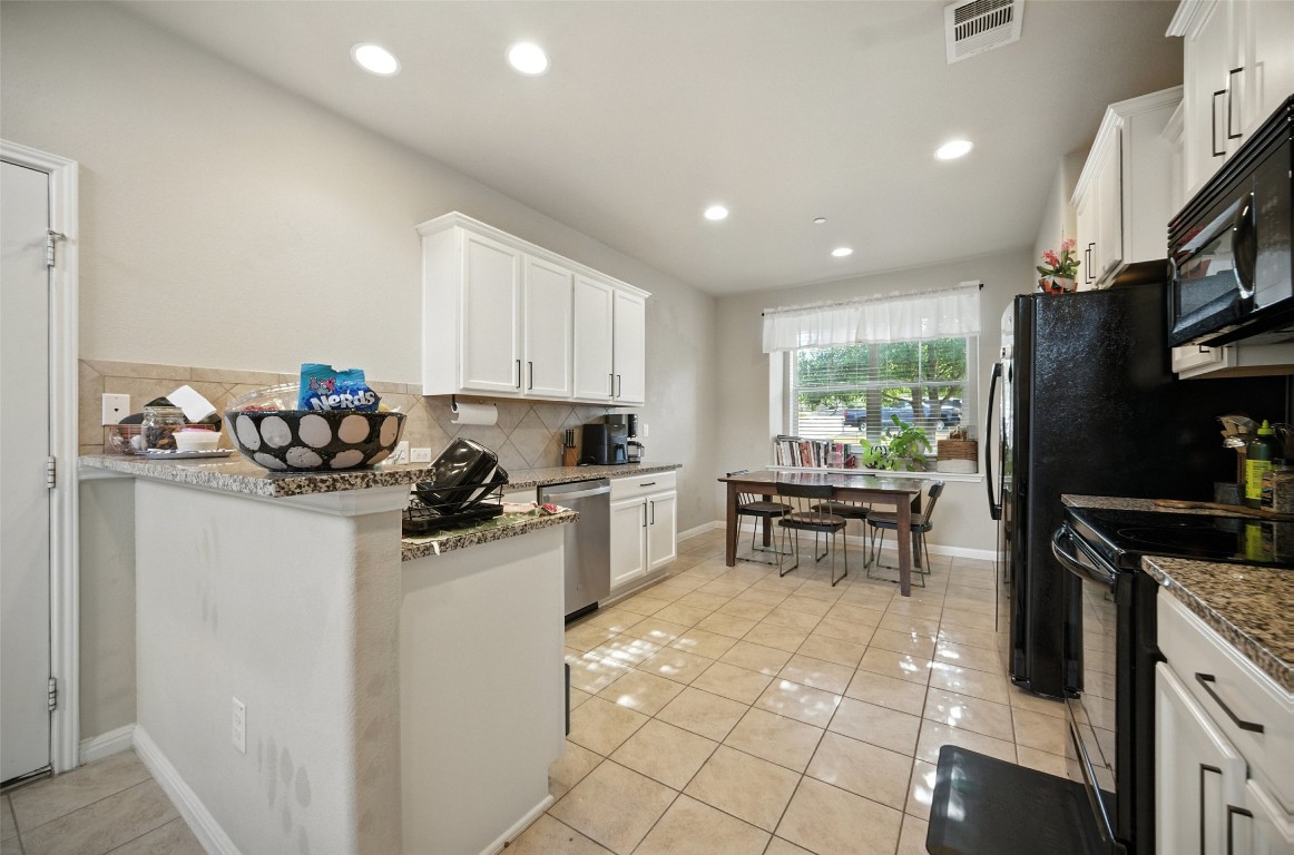 516 East Slaughter Lane, Unit 3204 Austin, TX 78744 - Photo 7 of 29