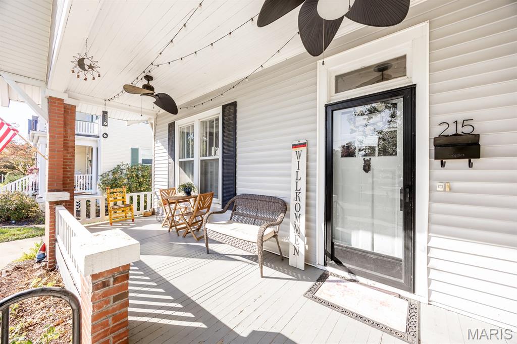 215 South Benton Street Edwardsville, IL 62025 - Photo 3 of 22