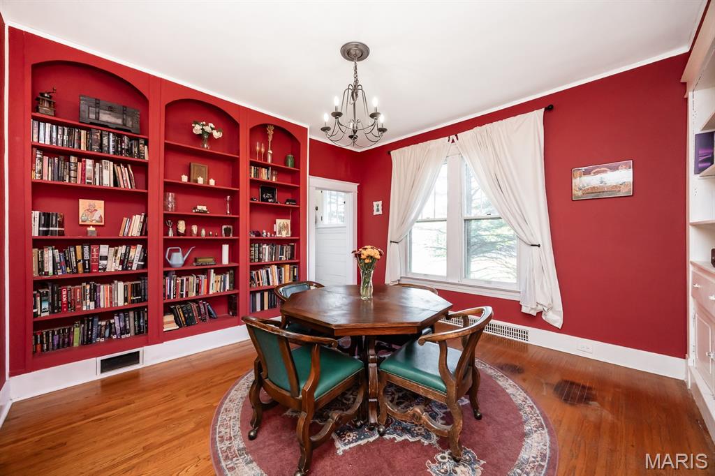 215 South Benton Street Edwardsville, IL 62025 - Photo 8 of 22