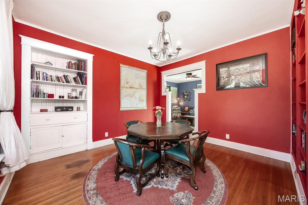 215 South Benton Street Edwardsville, IL 62025 - Photo 9 of 22