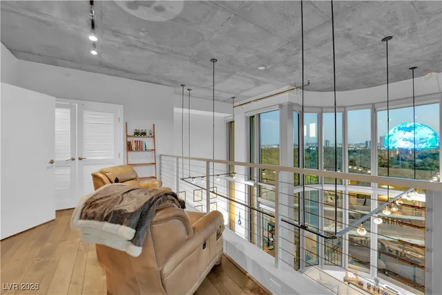 $4,500 | 360 East Desert Inn Road, Unit 607, Las Vegas, NV 89109