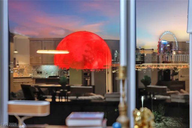 $4,500 | 360 East Desert Inn Road, Unit 607, Las Vegas, NV 89109