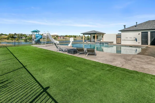 $1,125,000 | 17400 Spring Lake Drive, Canyon, TX 79015