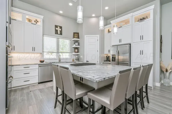 $1,125,000 | 17400 Spring Lake Drive, Canyon, TX 79015