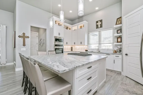$1,125,000 | 17400 Spring Lake Drive, Canyon, TX 79015