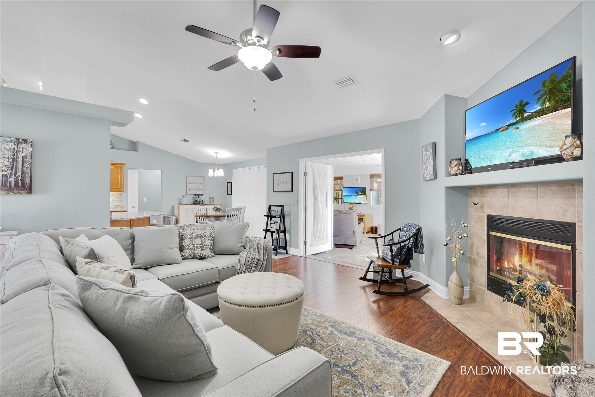 1035 Orlando Drive Foley, AL 36535 - Photo 5 of 23