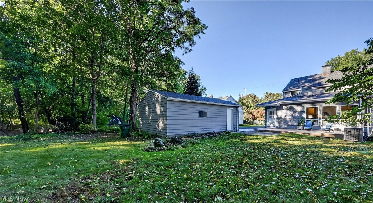 4586 East Berwald Road Cleveland, OH 44121 - Photo 42 of 46 Gallery Image 42