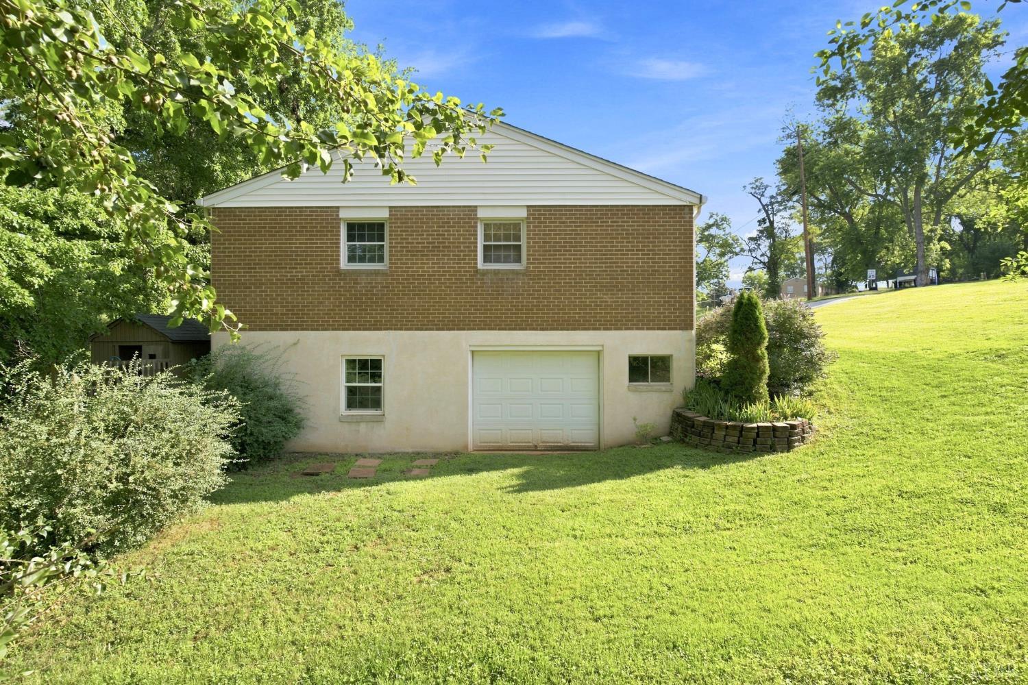 7142 Meadowbrook Road Lynchburg, VA 24502 - Photo 43 of 56