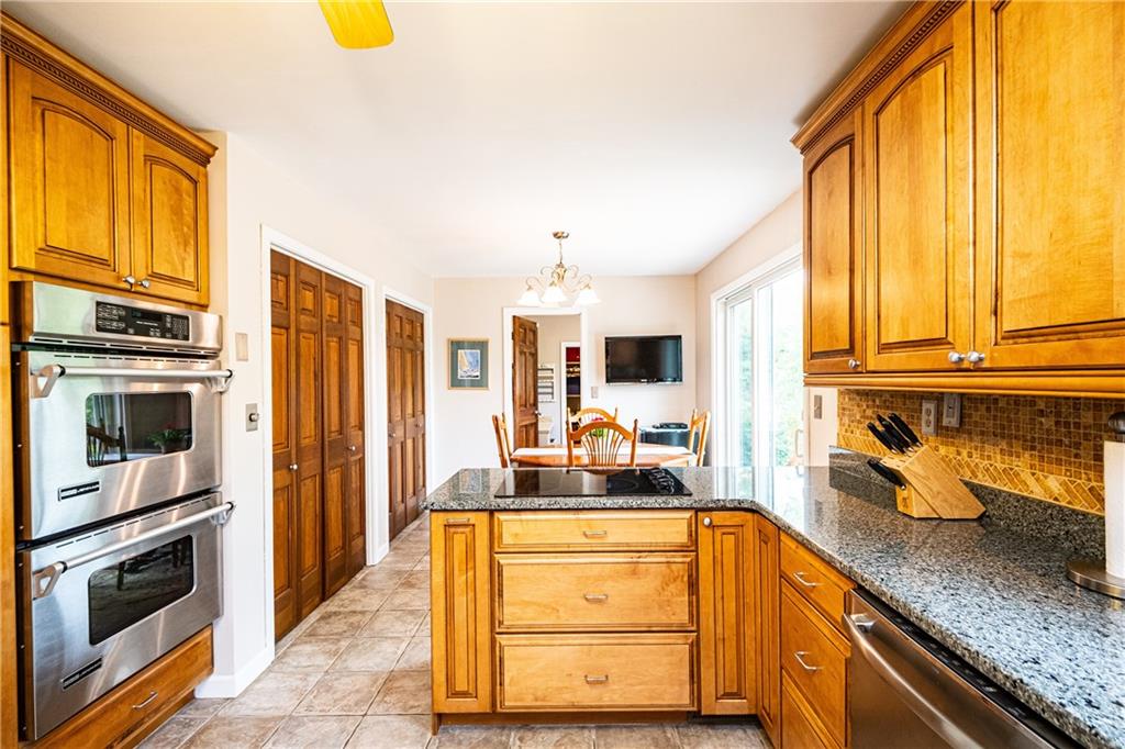 93 McBride Road Canonsburg, PA 15317 - Photo 8 of 25 Gallery Image 8