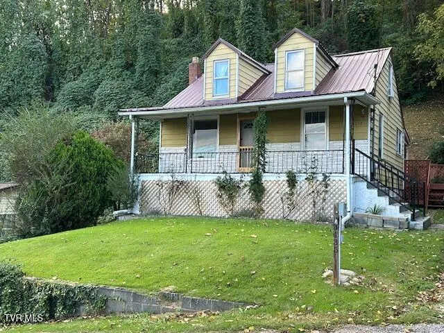 $132,000 | 3135 Third Avenue, St. Paul, VA 24283