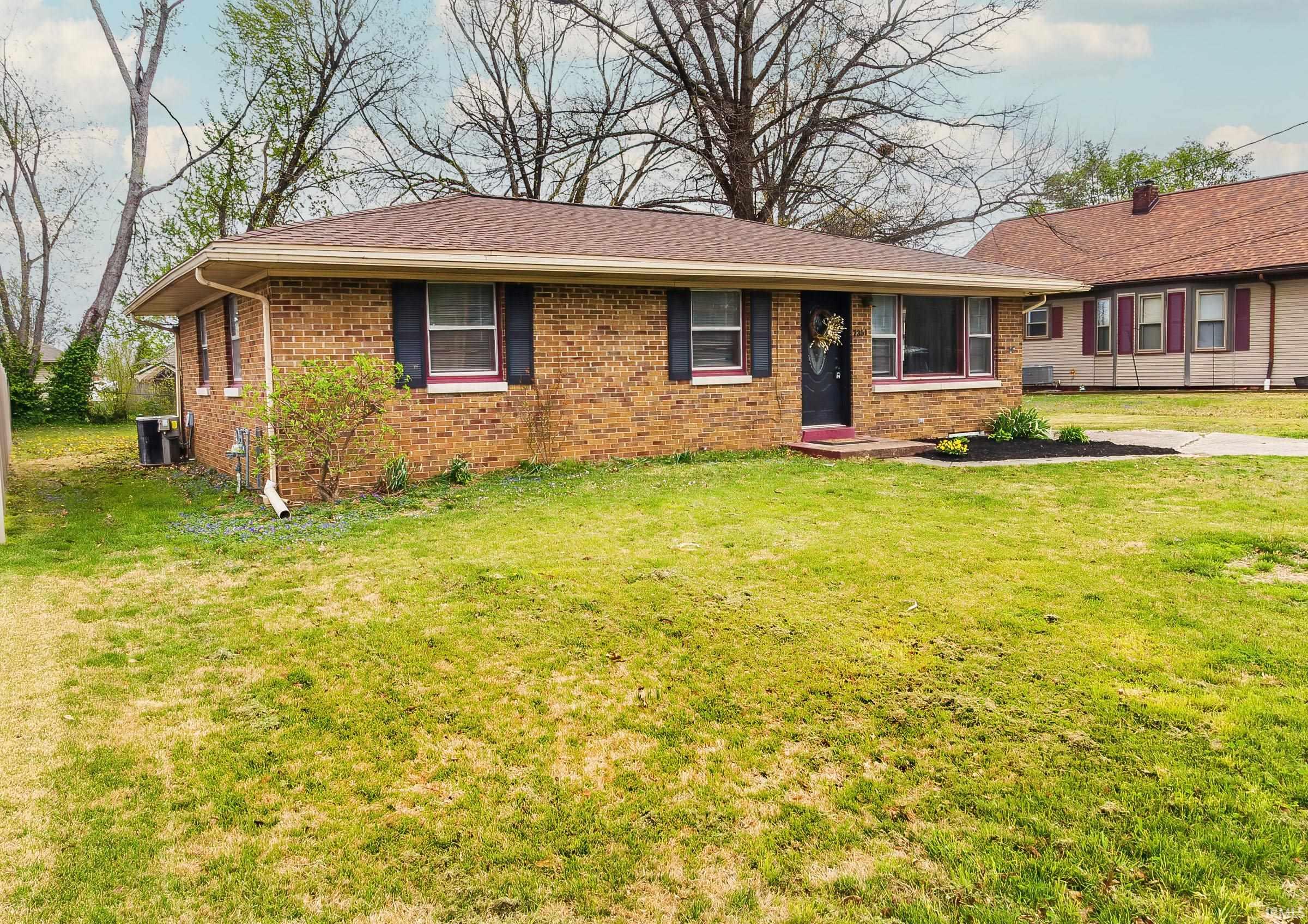 7351 Oak Hill Road Evansville, IN 47725 - Photo 17 of 18