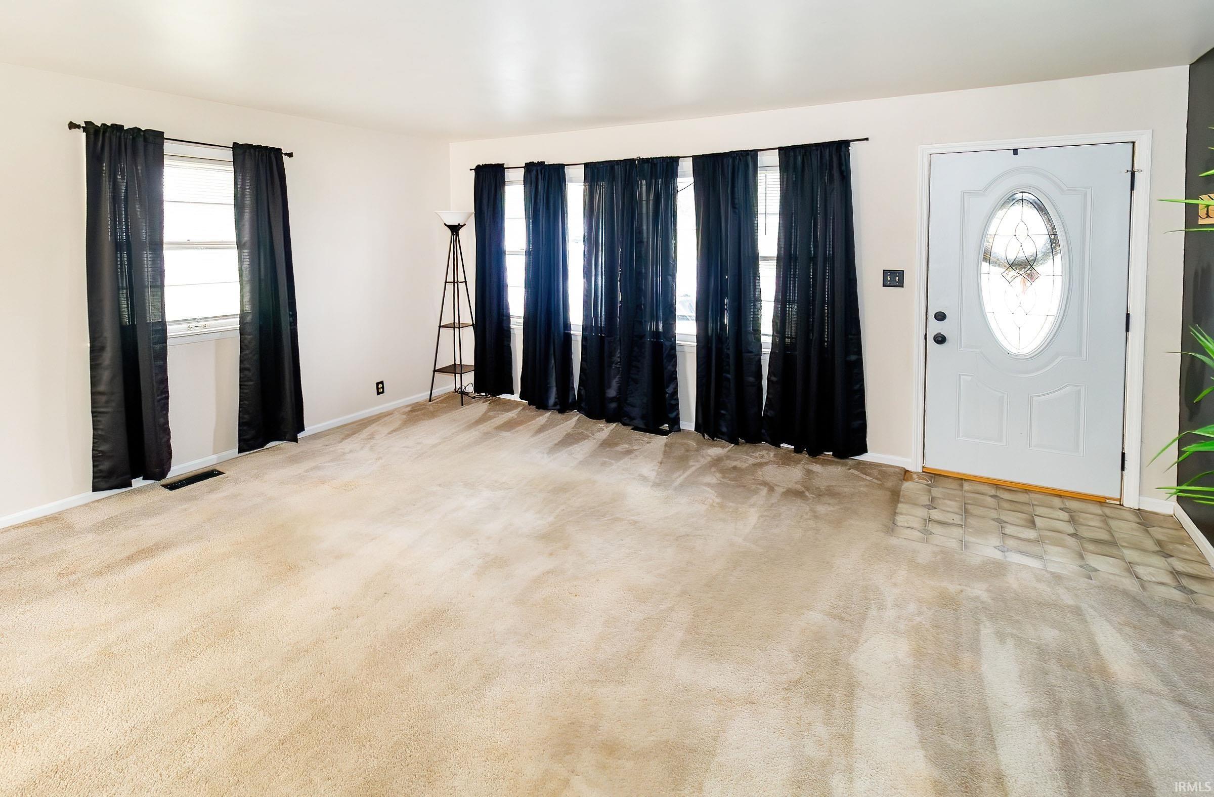 7351 Oak Hill Road Evansville, IN 47725 - Photo 4 of 18