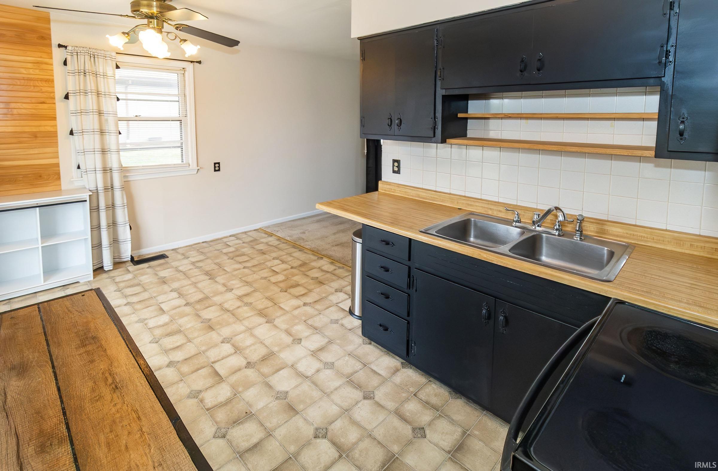 7351 Oak Hill Road Evansville, IN 47725 - Photo 8 of 18