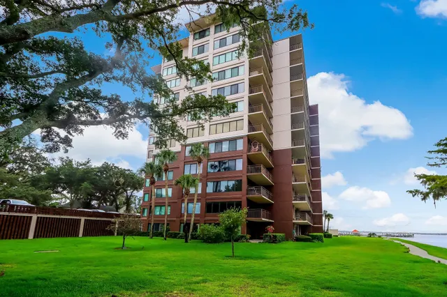 a view of building with yard
